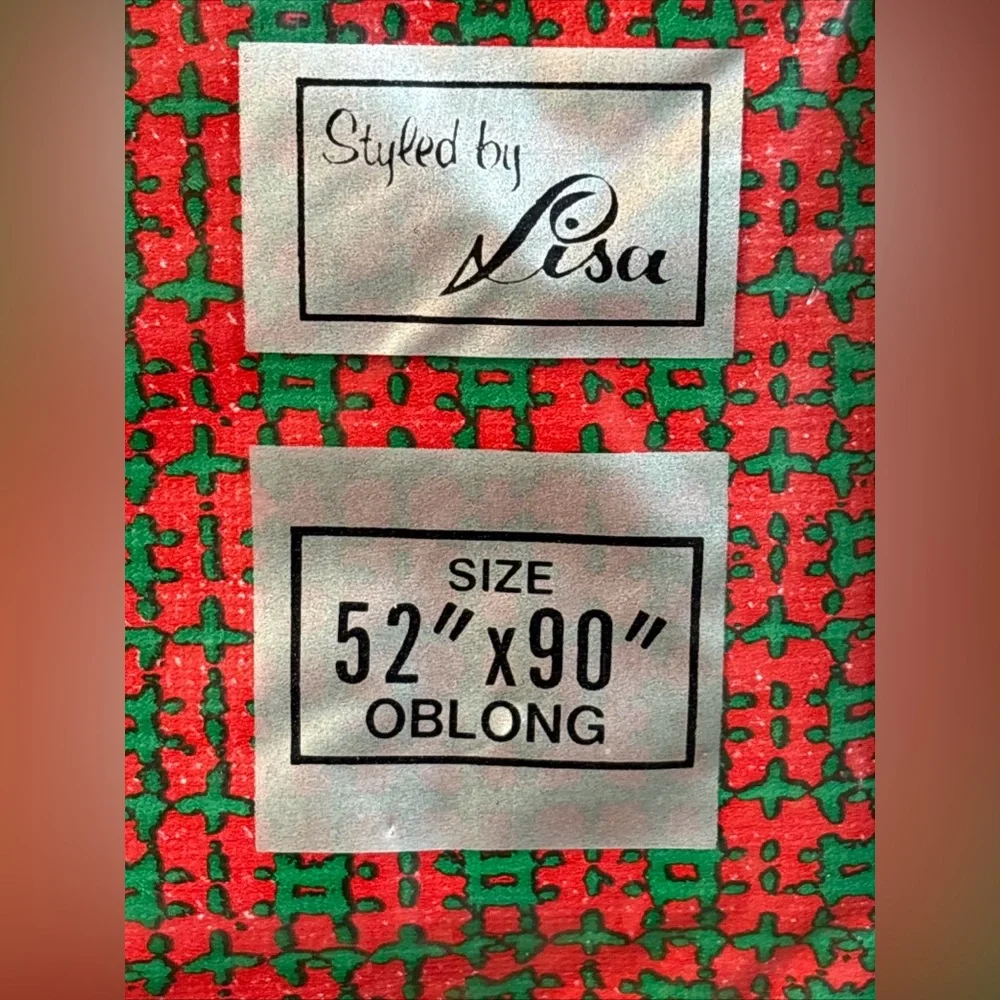 2 Holiday Styled By Lisa Christmas Tablecloth Vinyl Flannel Back Oblong 52”x90”